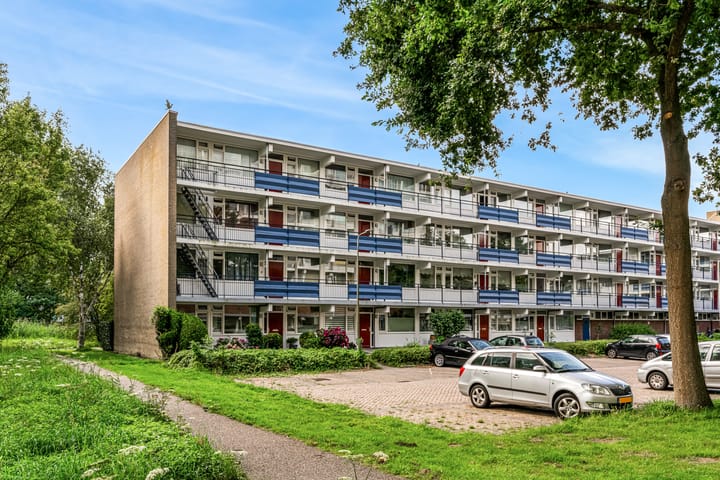 Stortemelk 94 in Alphen aan den Rijn