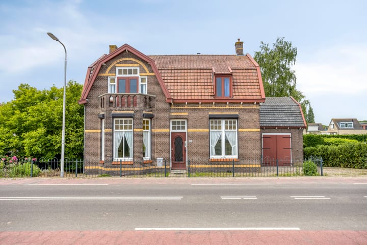 Foto van woning Stougjesdijk 283, Oud-Beijerland