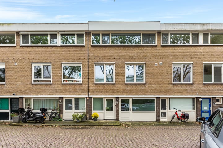 Straat van Messina 23 in Amstelveen
