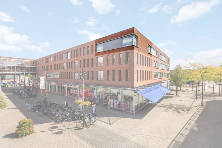 Photo of property Straatsburg 350, Hengelo
