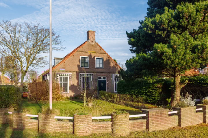 Photo of property Strandweg 18, Buren