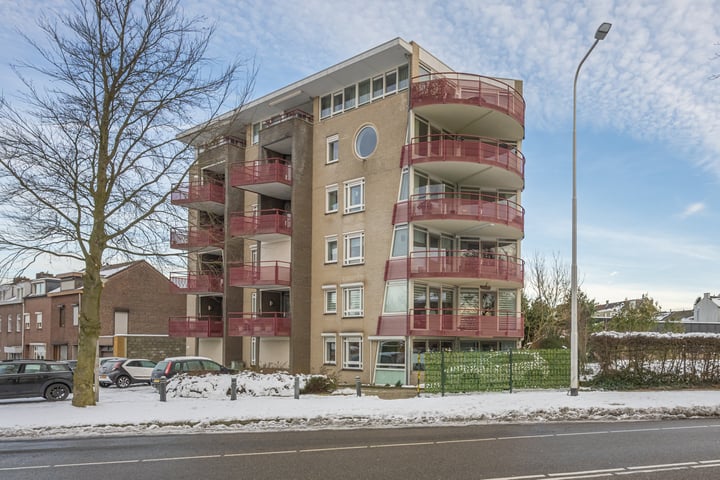 Photo of property Straterweg 71, Kerkrade