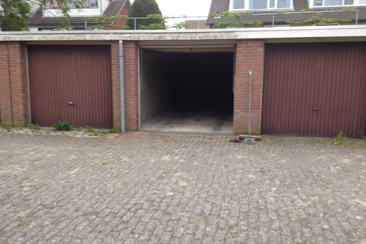 Photo of property Strausslaan 12, Groningen