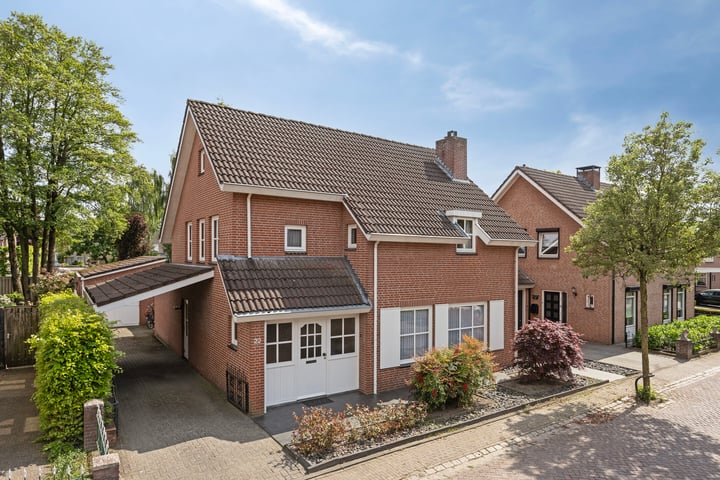 Strausslaan 22 in Heesch