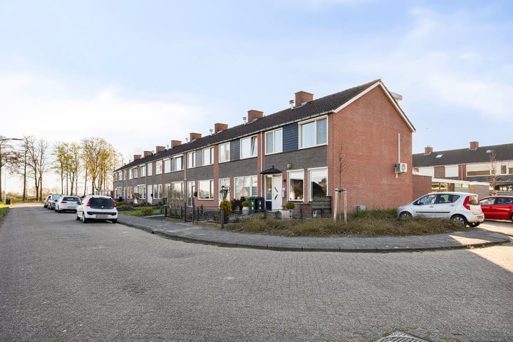 Photo of property Streng 100, Emmer-Compascuum