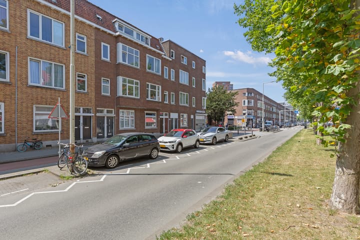 Strevelsweg 132A-02 in Rotterdam