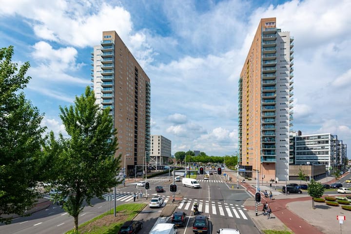 Strevelsweg 852 in Rotterdam