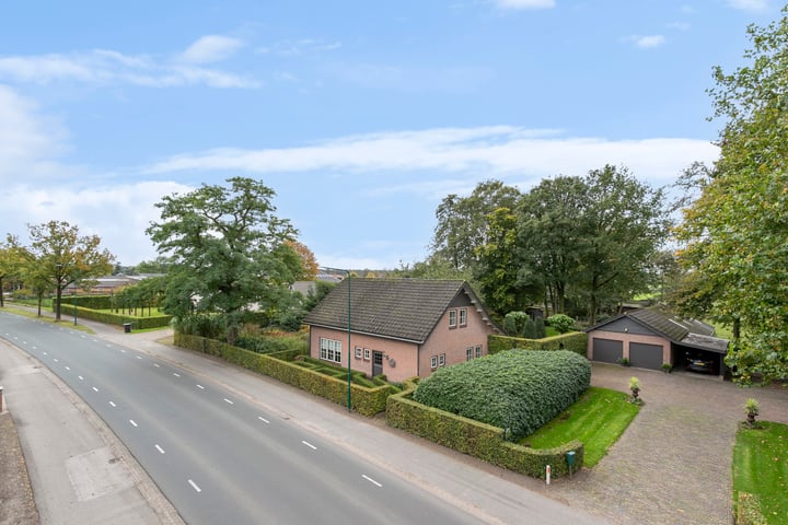 Strijbeekseweg 52 in Strijbeek