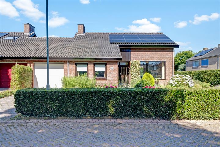 Strijkersstraat 12 in Stein