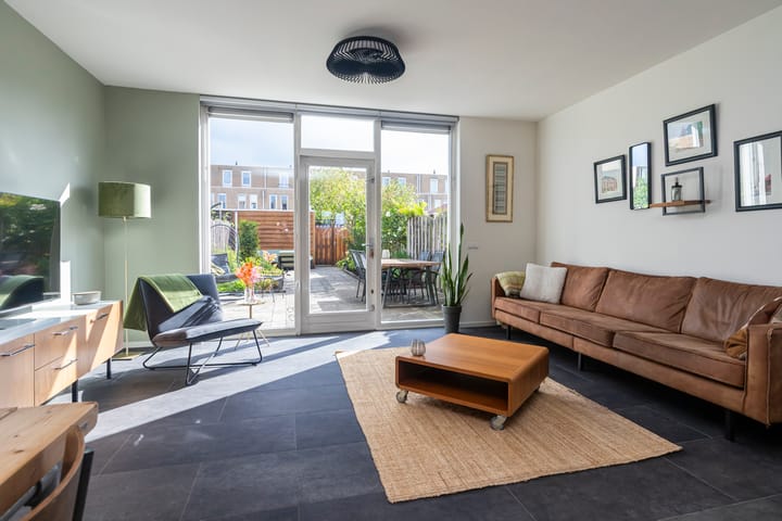 Strijplaan 84 in Rijswijk photo