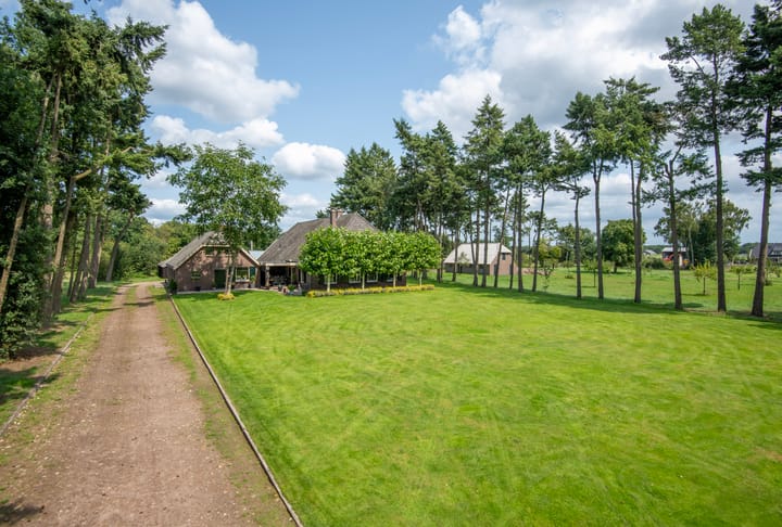 Stroeërweg 33 in Stroe