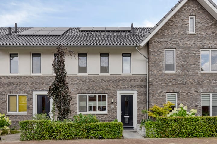 Photo of property Stuw 12, Borne