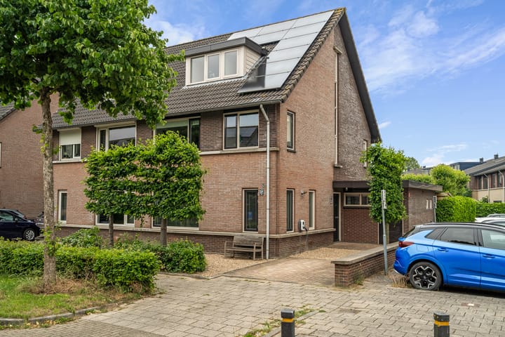 Stuwmeer 138 in Houten