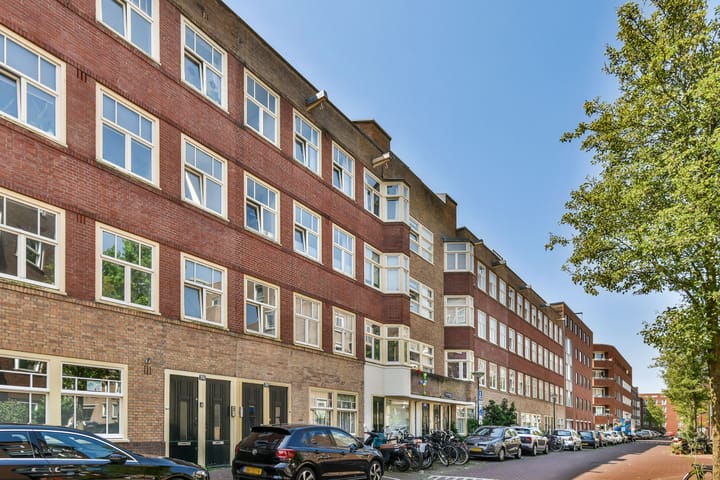Sumatrastraat 194-2 in Amsterdam foto