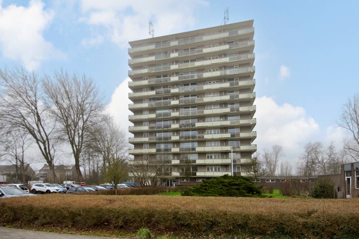 Photo of property Suze Groenewegstraat 97, Purmerend