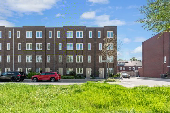 Sven Kramerstraat 98 in Schiedam