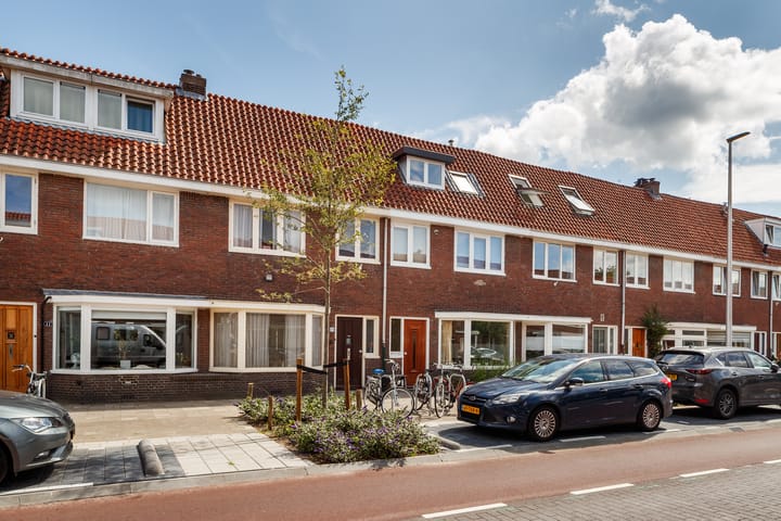 Photo of property Sweder van Zuylenweg 39, Utrecht