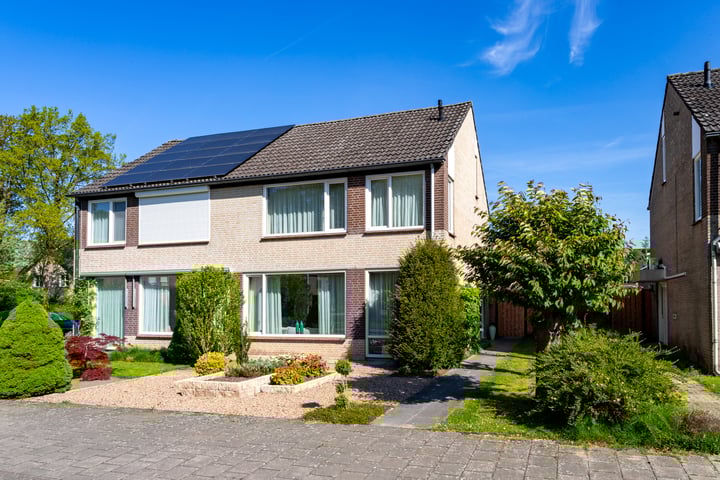 Photo of property Sweelincklaan 2, Helmond