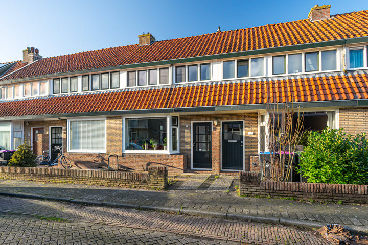 Photo of property Sweelinckstraat 91, Leeuwarden