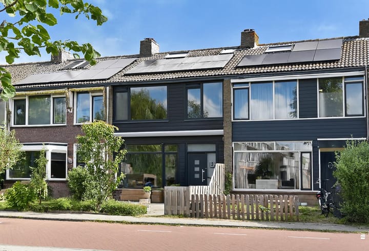 Swemcoperlaan 15 in Berkel en Rodenrijs