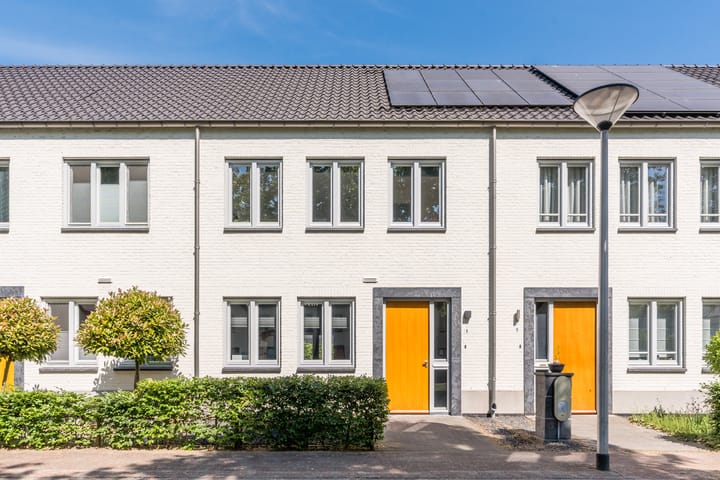 Photo of property Swertpoellaan 8, Helmond