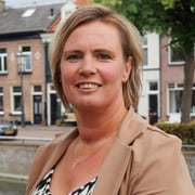 Foto van Sylvia Plender, NVM Assistent-makelaar bij Alpina Kampen (voorheen Sinke Kampen)