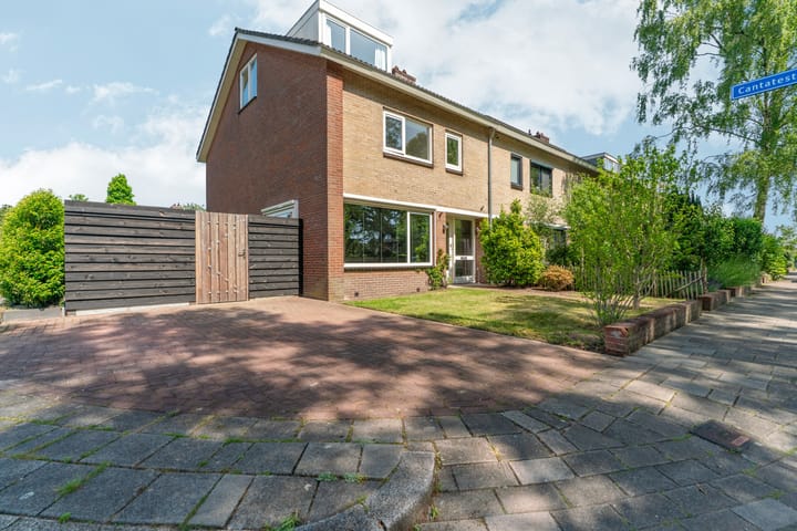 Symfoniestraat 11 in Apeldoorn
