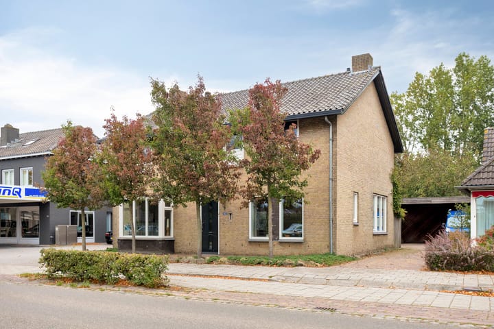 't Dorp 144 in Heesch