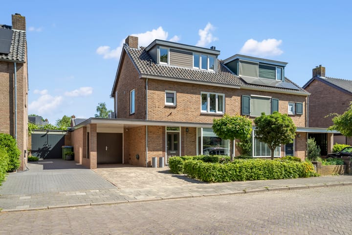 't Hofflandt 35 in Ulvenhout photo