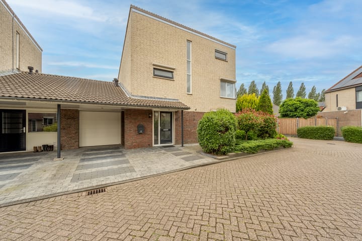 't Hoogt 32 in Strijen