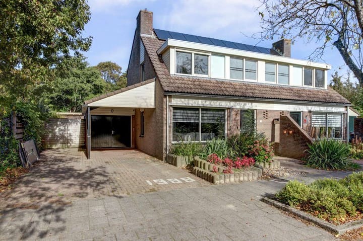 't Krofje 1 in Waarland