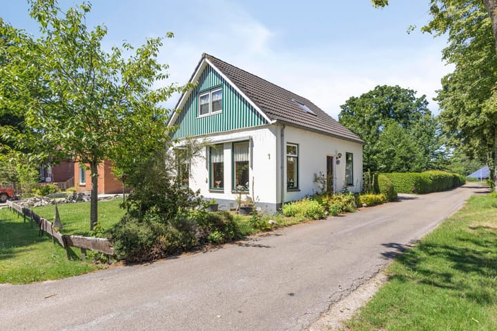 't Lindenhof 1 in Bellingwolde