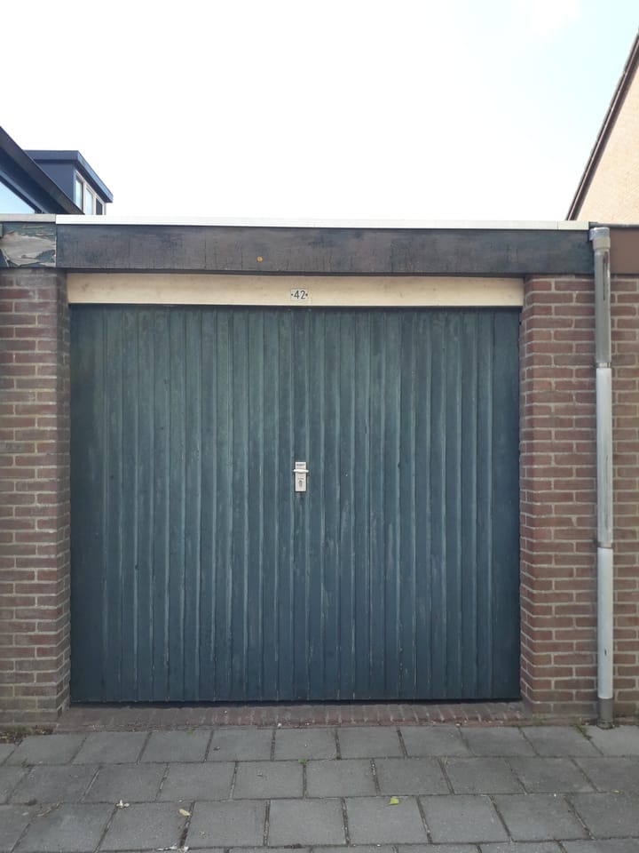 't Roode Hart 42 in Velsen-Zuid