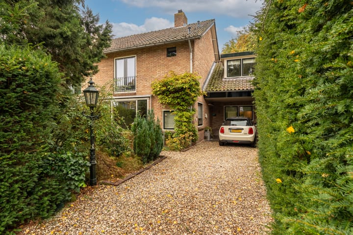 't Tuintje 18 in Laren