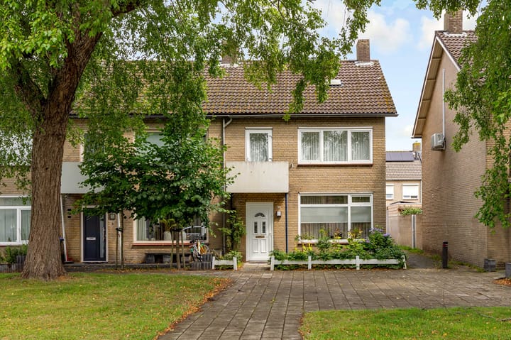 Talmastraat 10 in Waalwijk