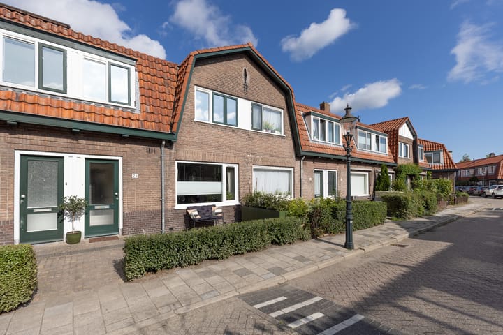 Photo of property Talmastraat 26, Weesp