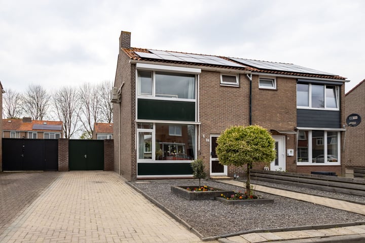 Talmastraat 84 in Veendam