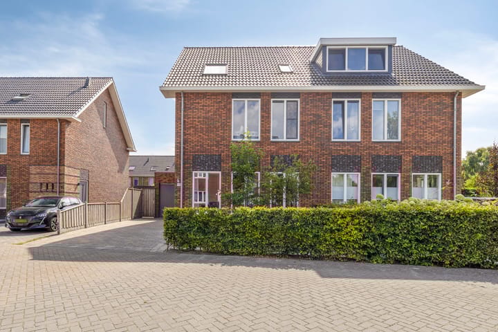 Photo of property Tamboer 13, Heerenveen