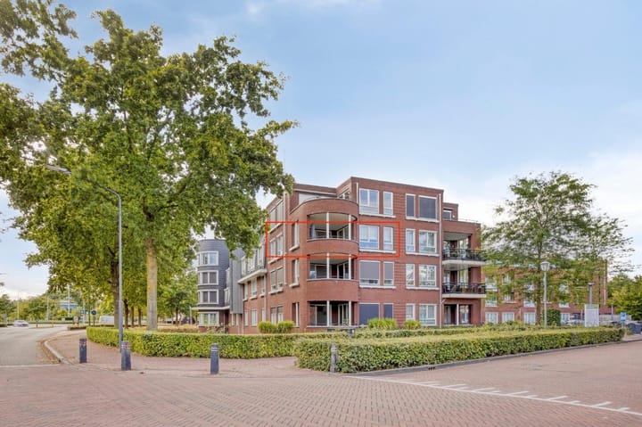 Tamboer 48 in Best