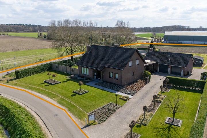 Photo of property Tamboerenstraat 2, Roggel