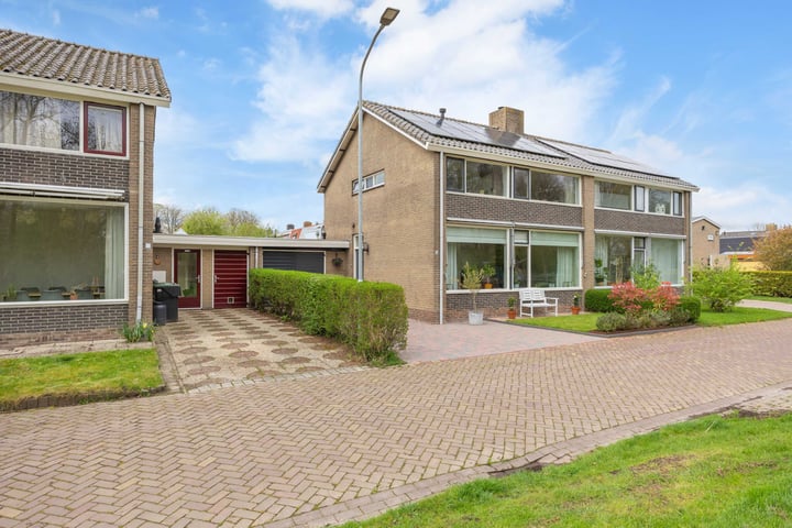 Tammingasingel 13 in Winsum