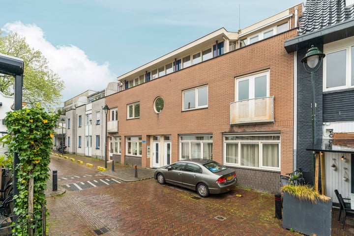 Tapijtstraat 9 in Hilversum