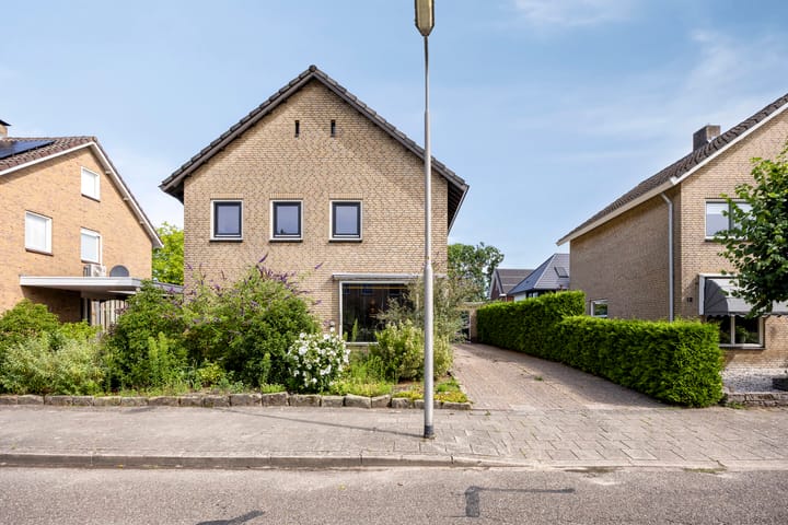 Tapuitstraat 11 in de Lutte