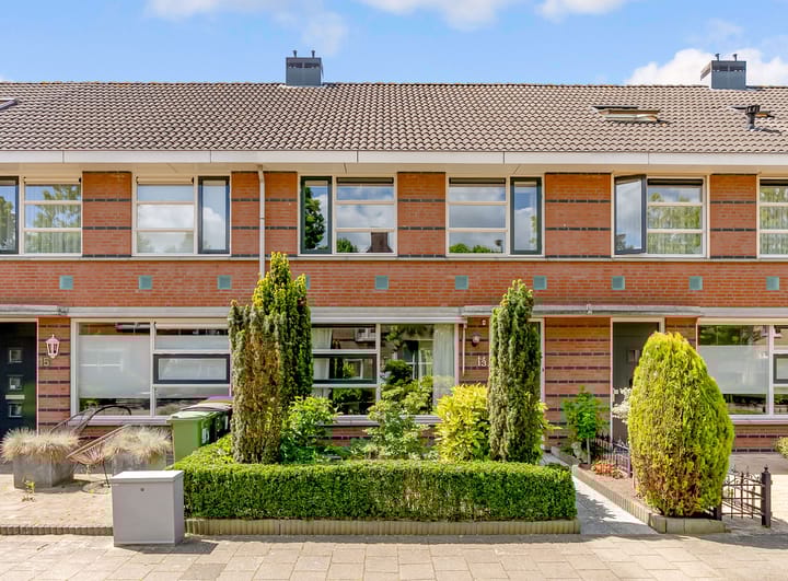 Photo of property Tarweakker 13, 's-Hertogenbosch