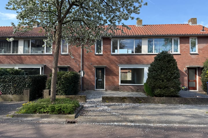 Tasmanstraat 4 in Bussum foto