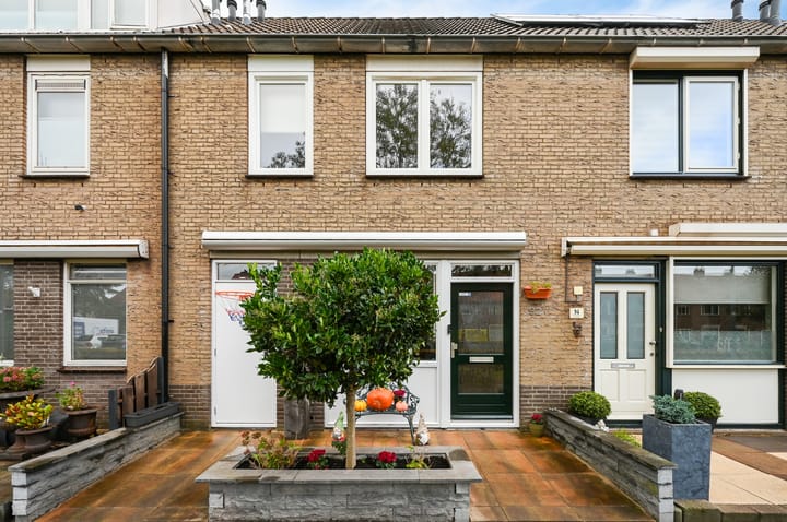 Photo of property Tasmanweg 92, Hoek van Holland