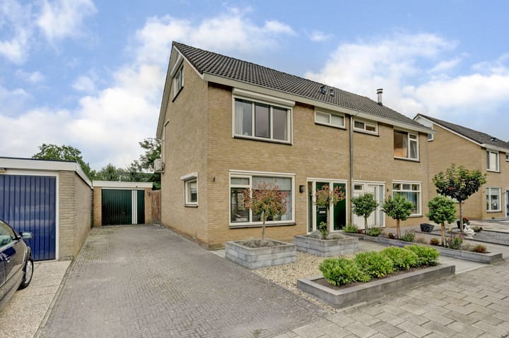 Te Werve 2 in Almelo