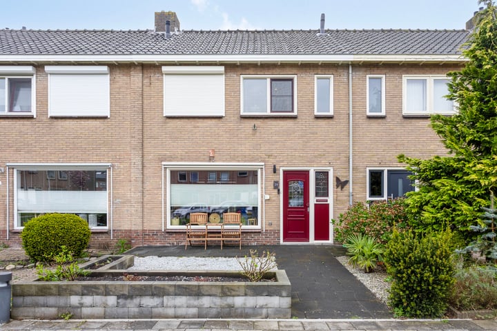Photo of property Teding van Berkhoutstraat 29, Kampen