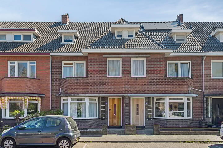 Photo of property Tegelseweg 213, Venlo