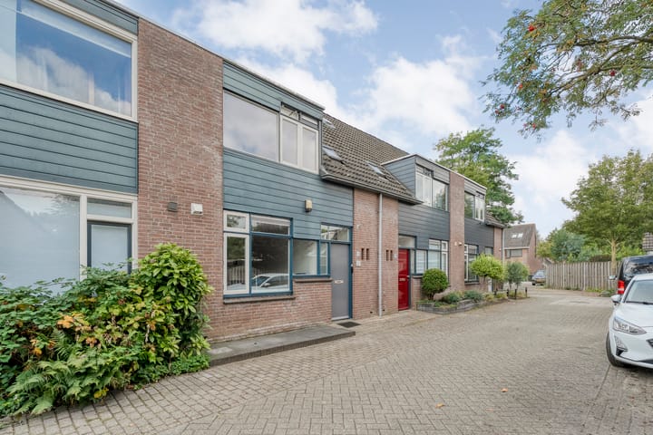 Ten Busschekamp 15 in Zwolle Foto